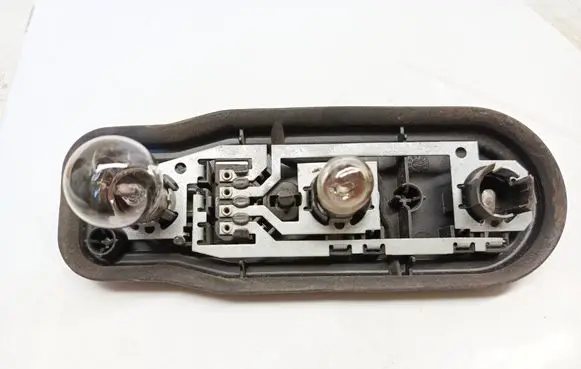 BMW 5 E39 Tail light bulb cover holder 393390 PYV21W 249633