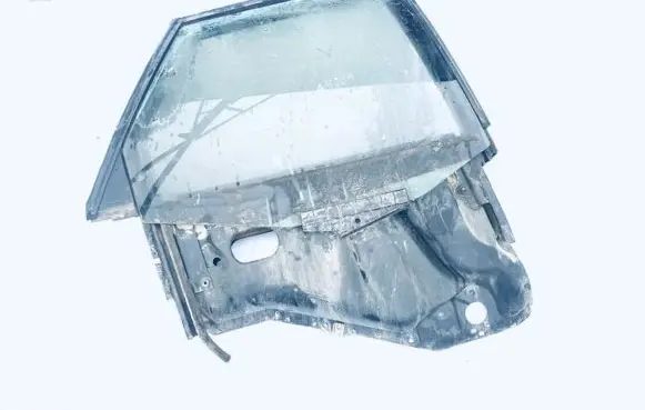 Audi 80 90 B3 Rear door window/glass frame 