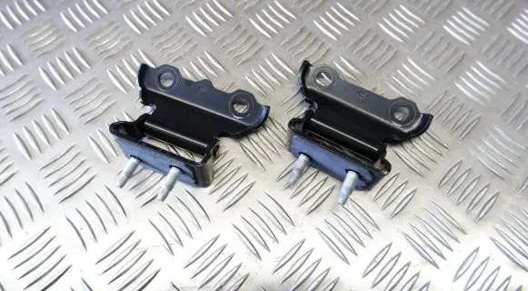 Lexus UX Tailgate/trunk/boot hinge 6881076080 6882076030