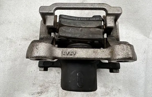Dodge Challenger Rear brake caliper K242049C