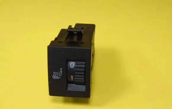 Volkswagen Polo Seat heating switch 6Q0963563