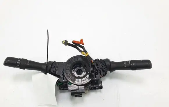 Subaru Impreza IV Wiper turn signal indicator stalk/switch 83111FJ43