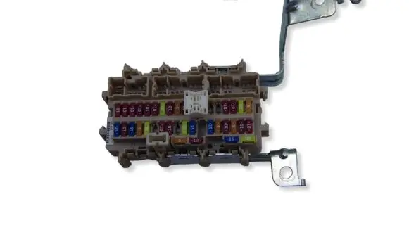 Nissan Navara D23 Fuse module 4KJ0A C31396
