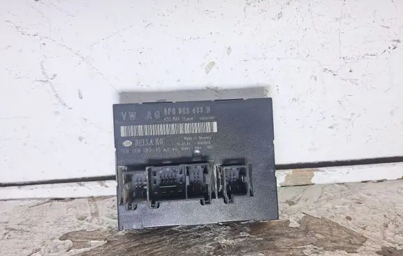Audi A3 S3 8P Comfort/convenience module 8P0959433B 5DK00858345