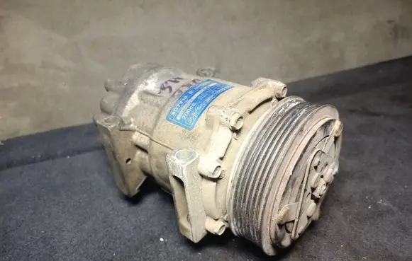 Volvo S40 Air conditioning (A/C) compressor (pump) 3M5H19D629HD 1834602524