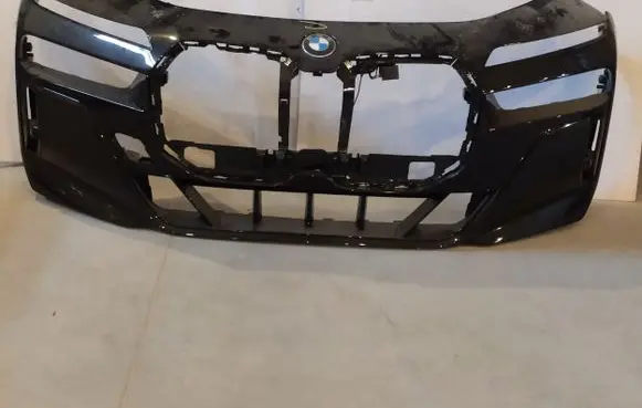 BMW 7 G70 Front bumper 5A52CF4 5A52CF3 5A75703