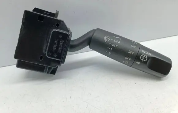 Mazda 3 I Wiper control stalk 17D682