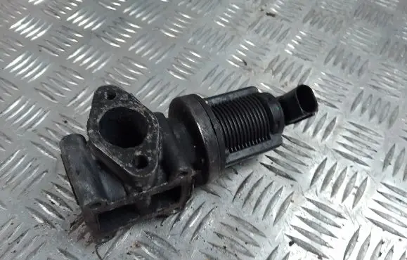 Opel Astra H EGR valve 55194735