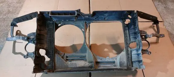 Audi A8 S8 D2 4D Radiator support slam panel 4D0805571J