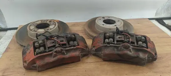 Volkswagen Touareg I Brake discs and calipers set