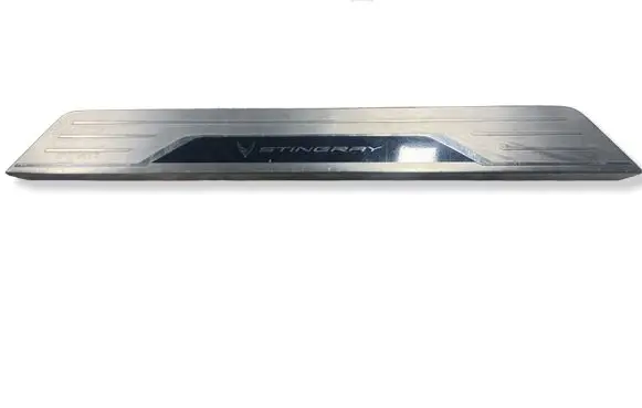 Chevrolet Corvette C8 Side skirt front trim 