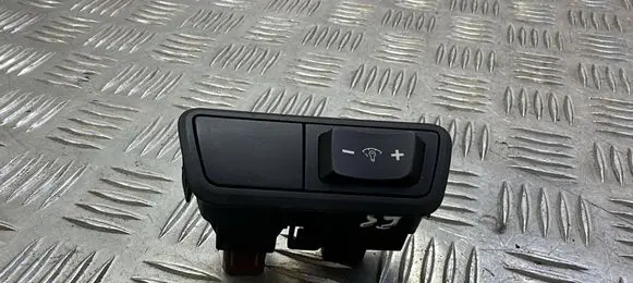 Hyundai ix35 Interior lighting switch 937002S9109P