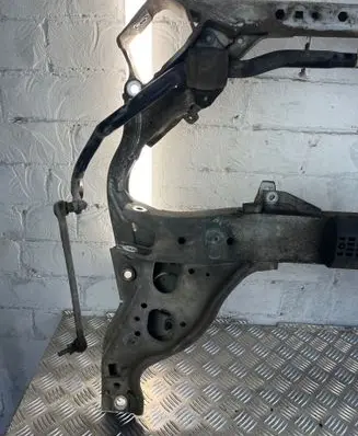 BMW 1 E81 E87 Front subframe 5266771909 516691651