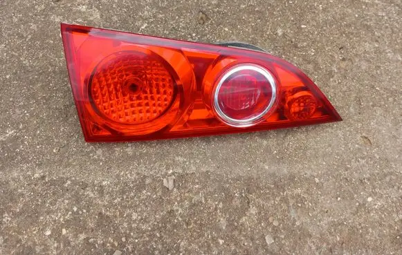 Honda Accord Tailgate rear/tail lights P3227L