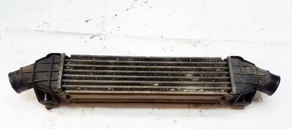 Ford Mondeo Mk III Intercooler radiator is7q9l440ac