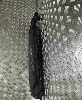 BMW 5 E60 E61 Top upper radiator support slam panel 7147088