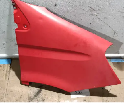 Iveco Daily 35.8 - 9 Fender