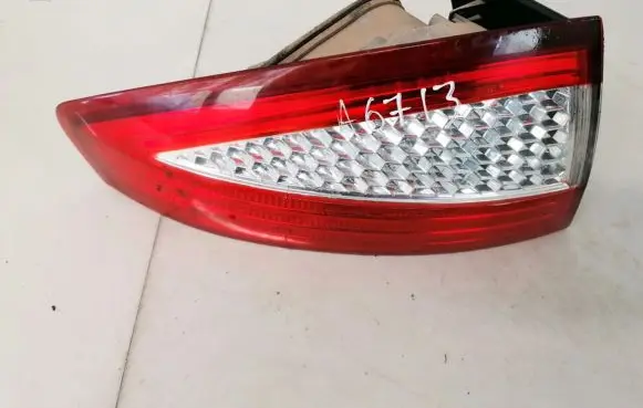 Ford Mondeo MK IV Rear/tail lights 7s7113405a 7s71-13405-a