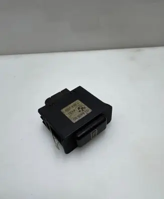 BMW 5 E34 Windscreen/window heater switch 1384480