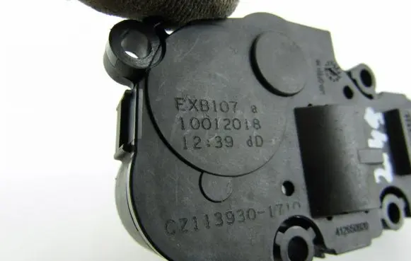 Mercedes-Benz A W176 Air flap motor/actuator 412650920