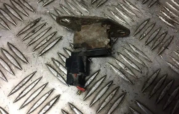 Mitsubishi Lancer Turbo solenoid valve mr507781 k5t48395