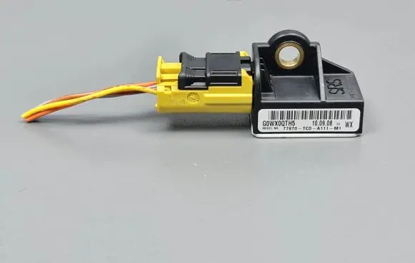 Honda Accord Airbag deployment crash/impact sensor 77970TC0A111M1