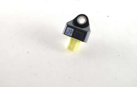 Toyota C-HR I Airbag deployment crash/impact sensor 89831F4030 5957JFQDM