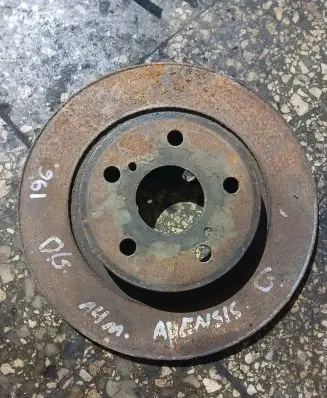 Toyota Avensis T270 Rear brake disc