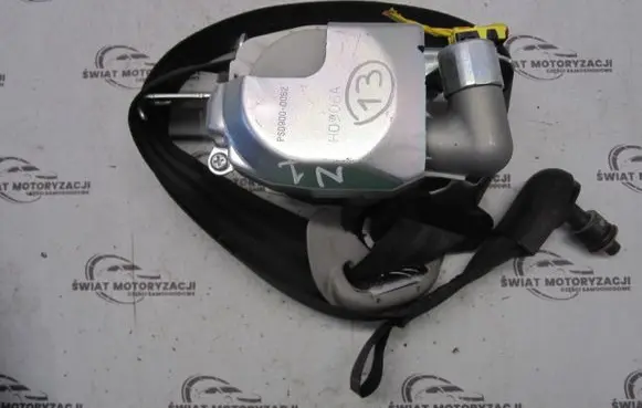 Hyundai i40 Front seatbelt