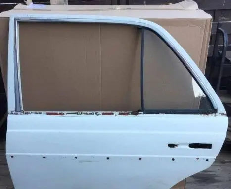 Mercedes-Benz W123 Side sliding door 