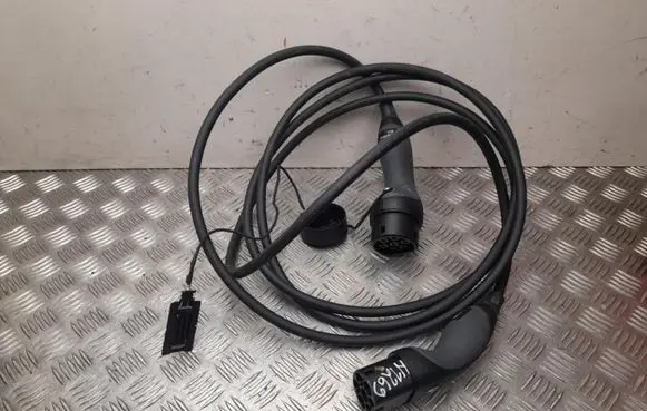 Mercedes-Benz EQE v295 Electric car charging cable A0005832305