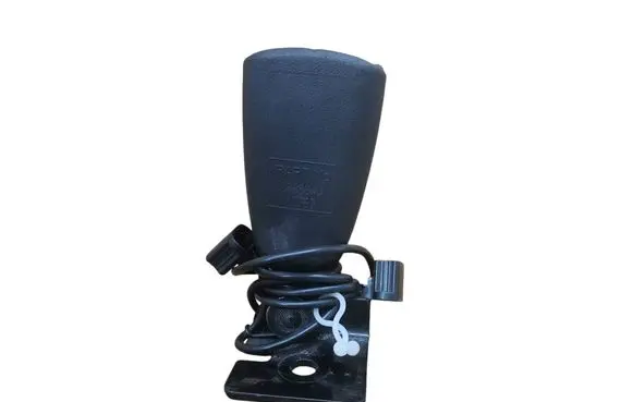 Volvo C30 Rear seatbelt buckle 8686940
