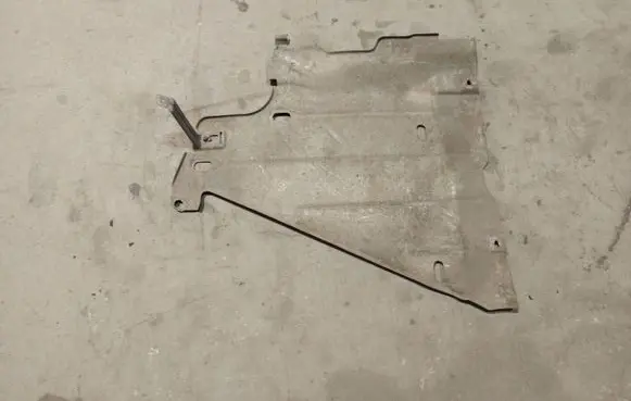 Opel Astra G Engine splash shield/under tray