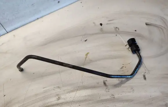 Peugeot Expert Fuel line pipe