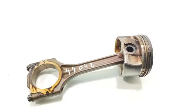 Skoda Fabia Mk2 (5J) Piston with connecting rod 
