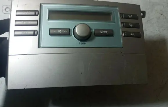 Toyota Corolla Verso AR10 Climate control unit 559000F030 M1465702272