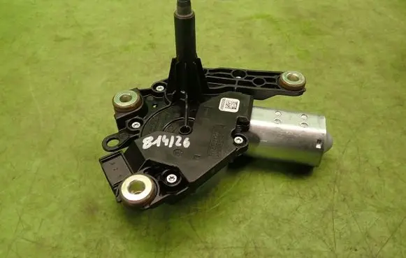 Infiniti Q30 Rear window wiper motor A1569068200