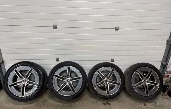 Mercedes-Benz E W214 R19 alloy rim A2144010400