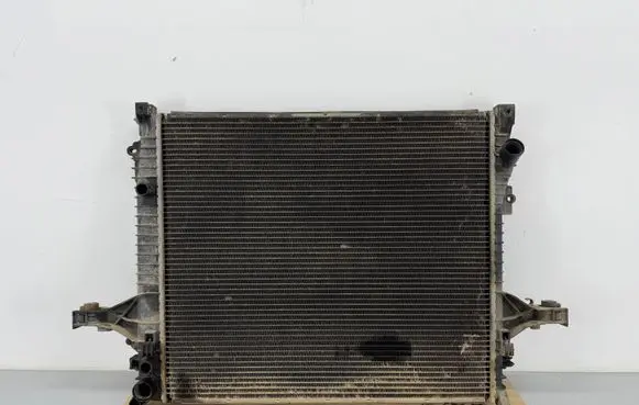 Coolant radiator