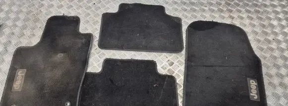 Jeep Grand Cherokee Car floor mat set 