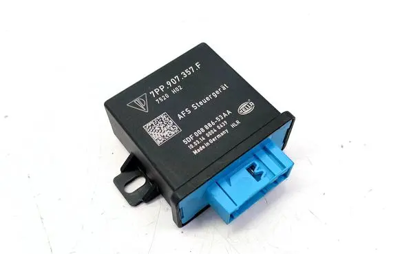 Porsche Macan (95B) Light module LCM 7PP907357F