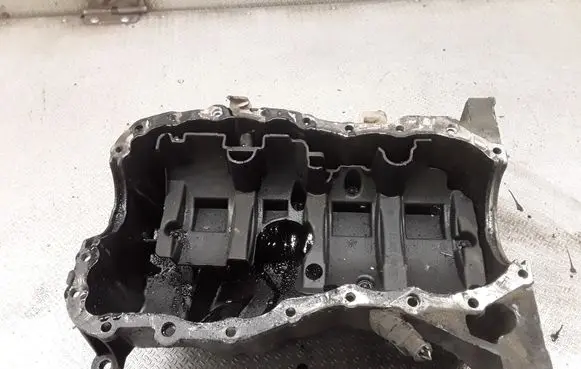 Renault Clio III Oil sump 8200318813