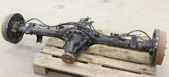 Ford Ranger Rear axle beam with reductor JB3G4001CHA JB3G-4001-CHA 2320663
