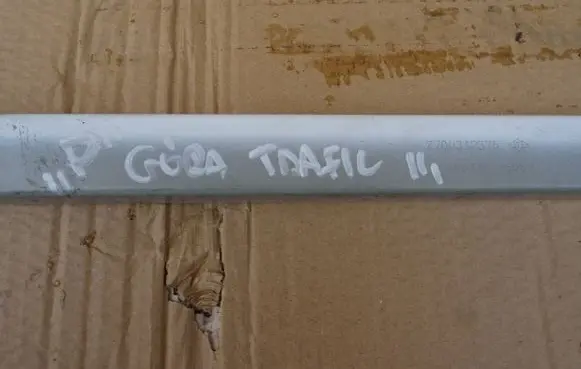 Renault Trafic III (X82) Sliding door upper top rail 7700312375