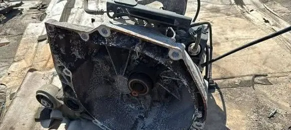 Ford Fiesta Manual 5 speed gearbox CA6R7002MBA