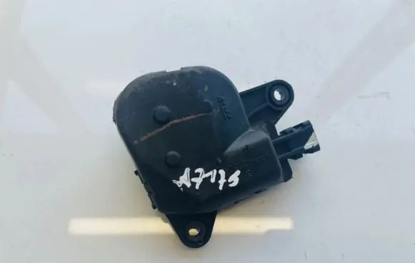 Chrysler Pacifica Air flap motor/actuator 04885465aa 28024e