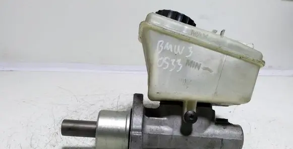 BMW 3 E46 Master brake cylinder 032G1A