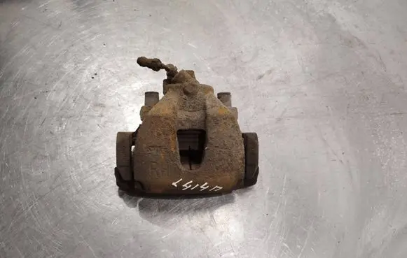 Ford C-MAX II Front brake caliper