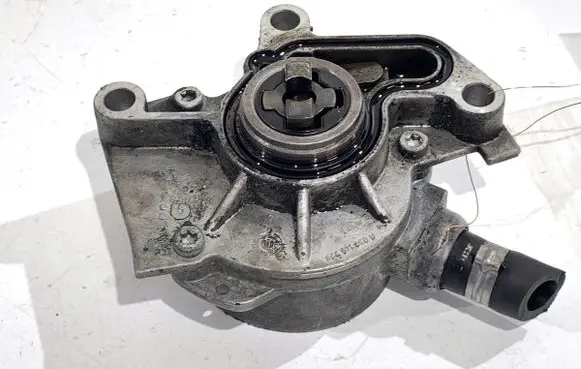 Seat Leon (1M) Vacuum pump 038145101B