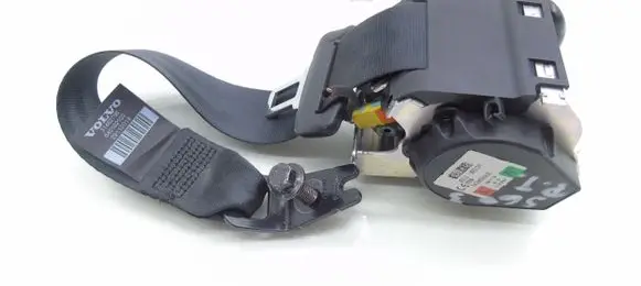 Volvo S60 Front seatbelt 31462756